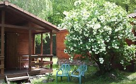 Les Chalets Quazemi A Casteil