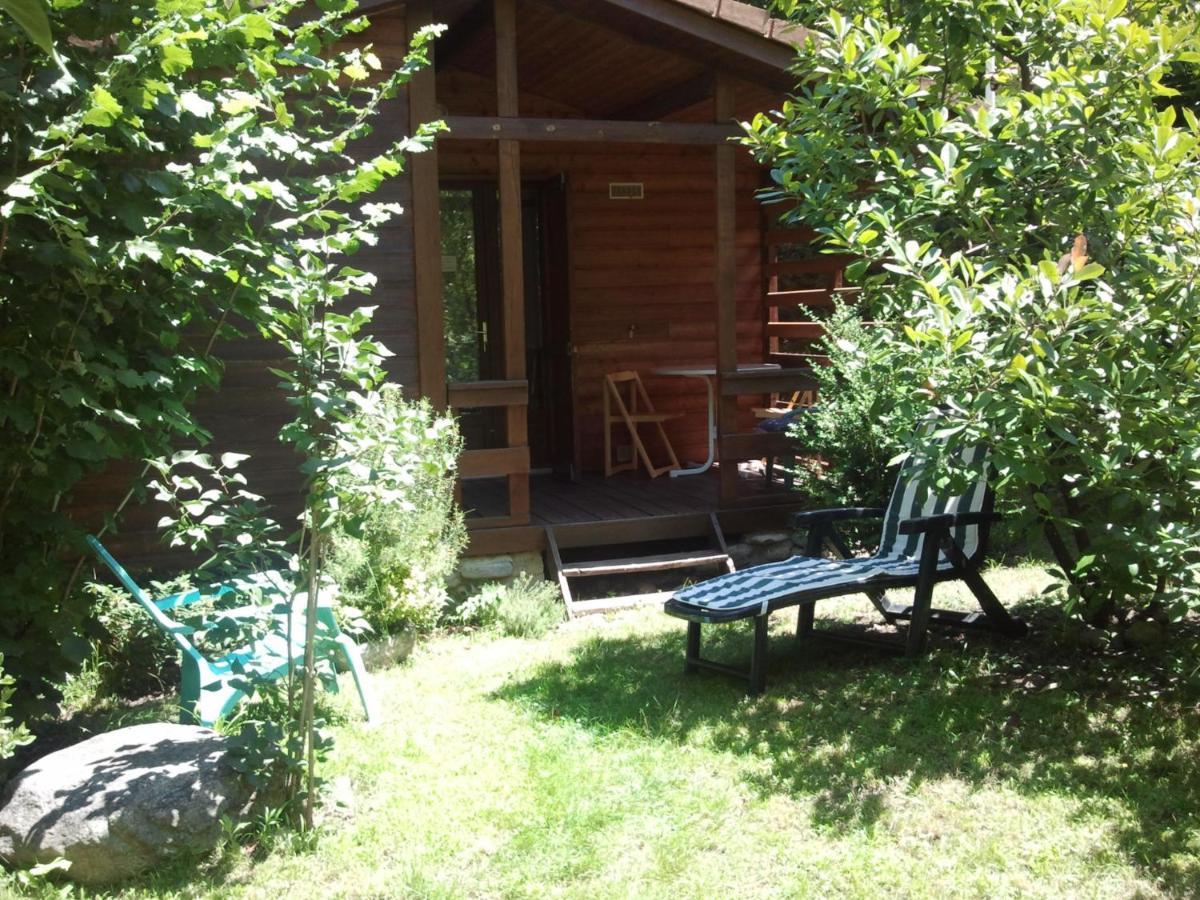 Les Chalets Quazemi A Casteil Exterior foto