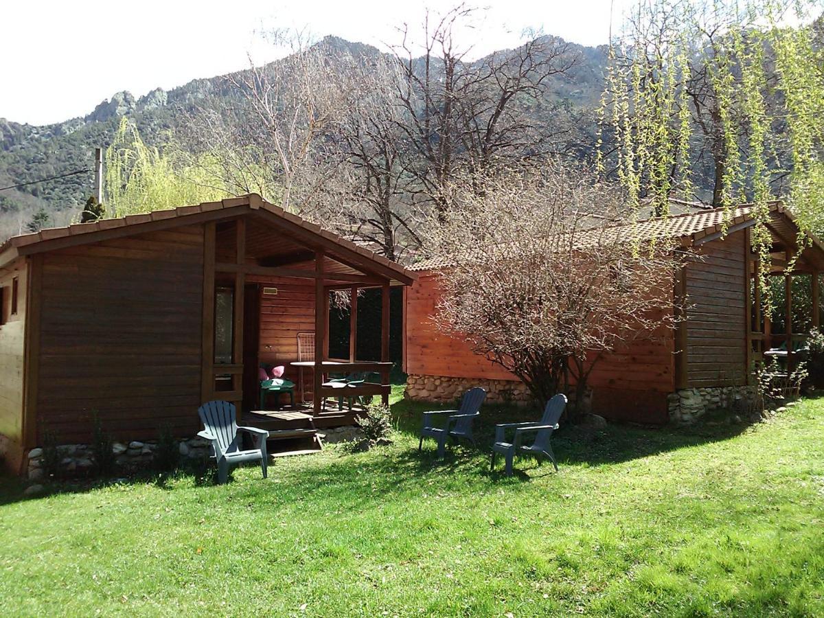 Les Chalets Quazemi A Casteil Exterior foto